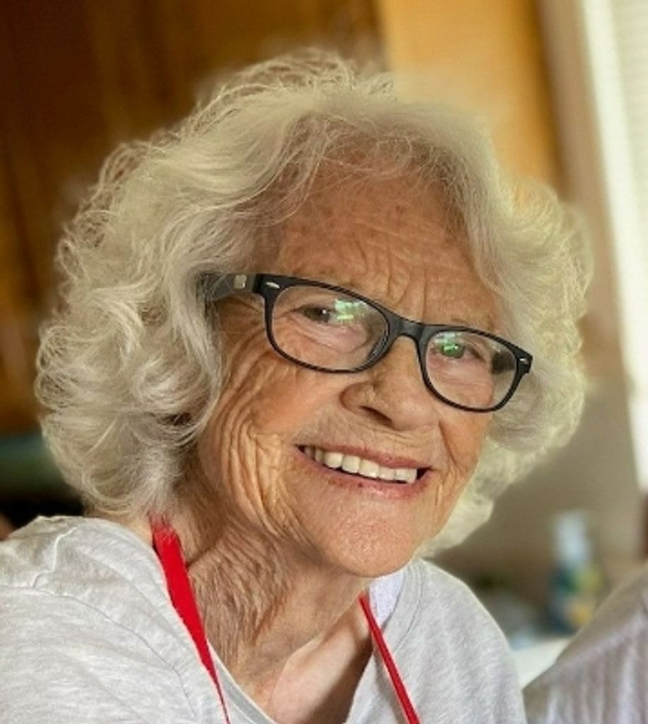 Donna Byrne Larson Profile Photo