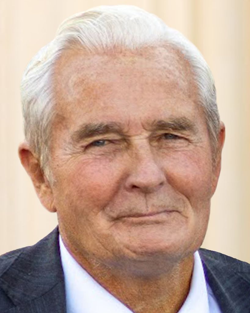 Earl Eugene Hansen Profile Photo