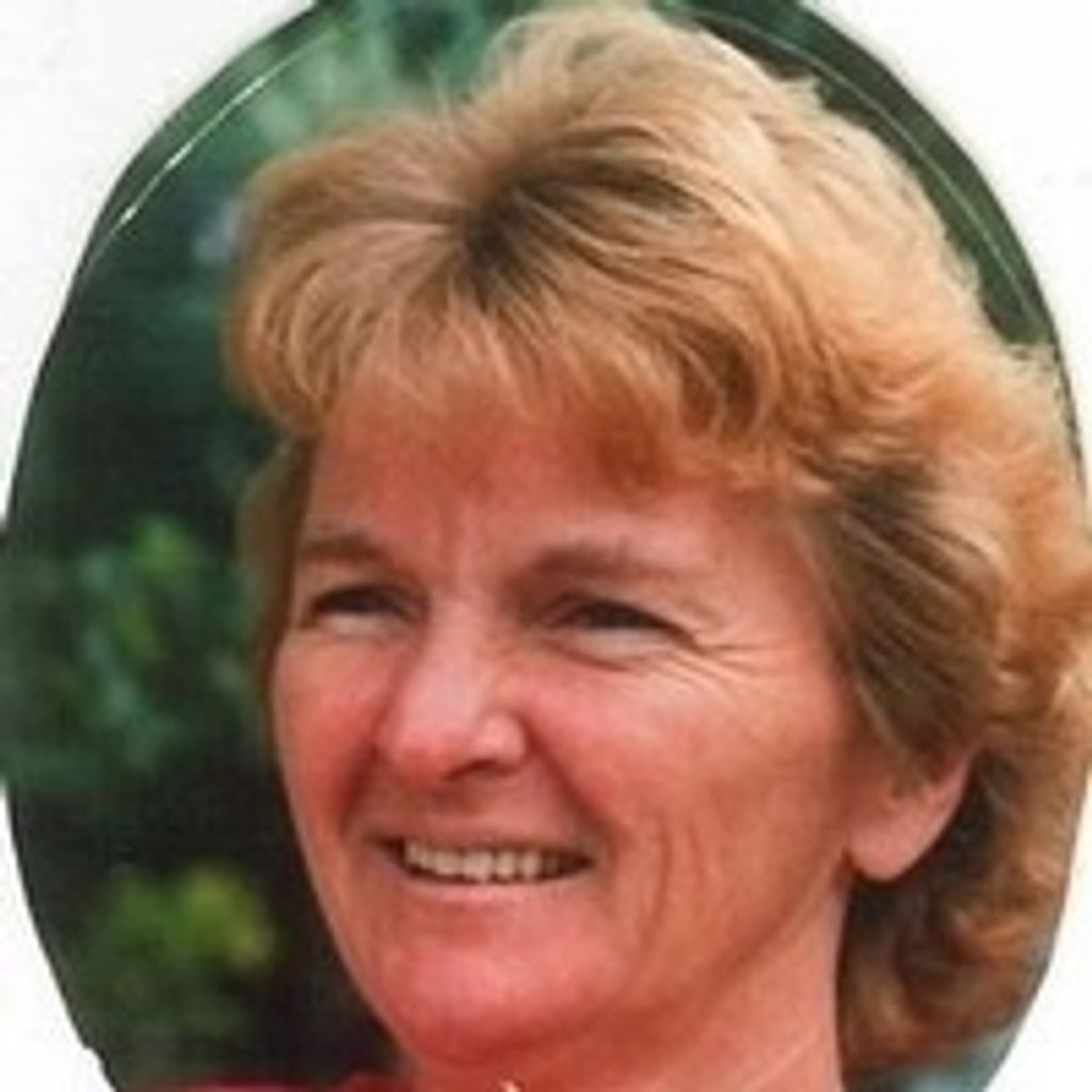 Carole E. Lindsey
