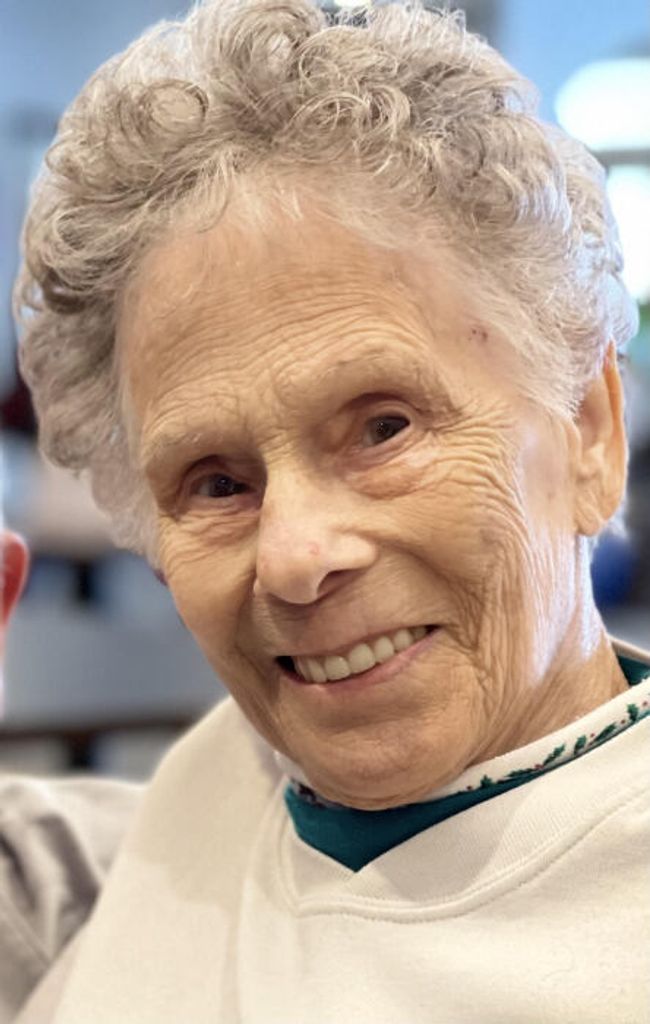 Shirly Jean (Slayton)  Hogeboom