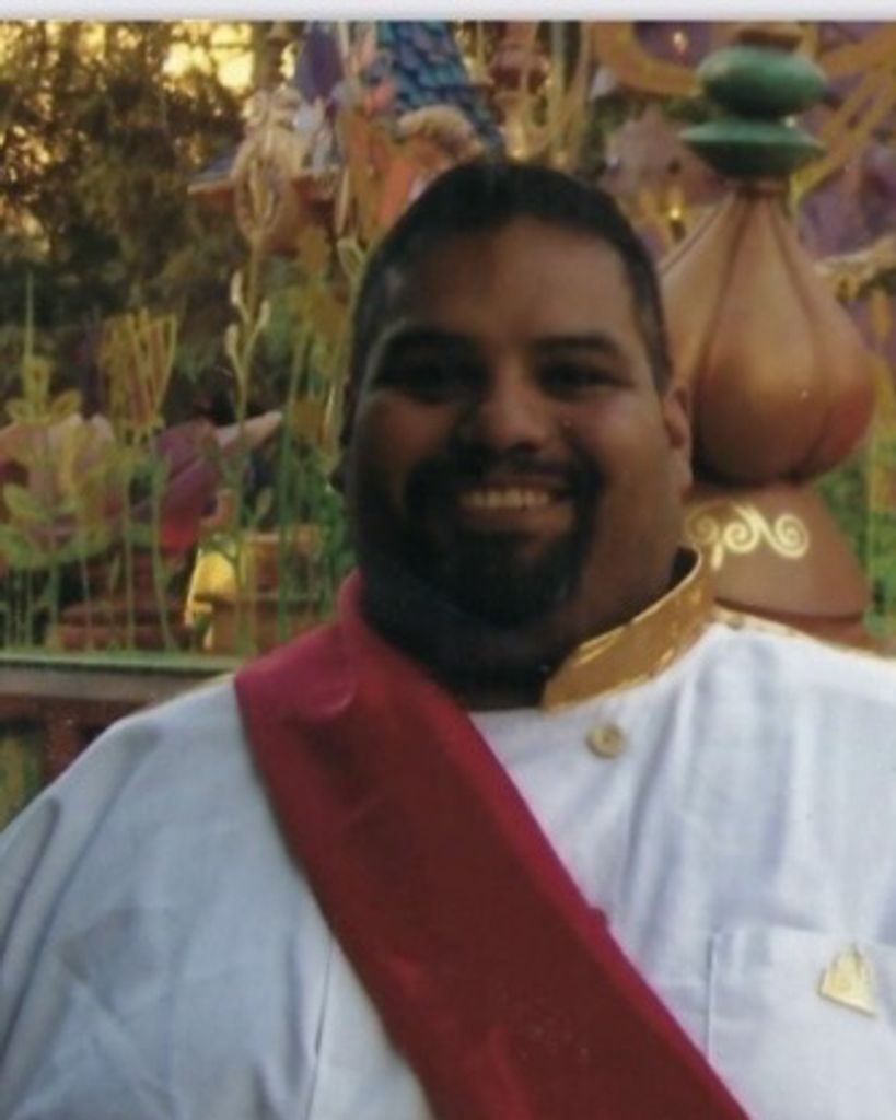 Rene D Alvarado "Nuno"