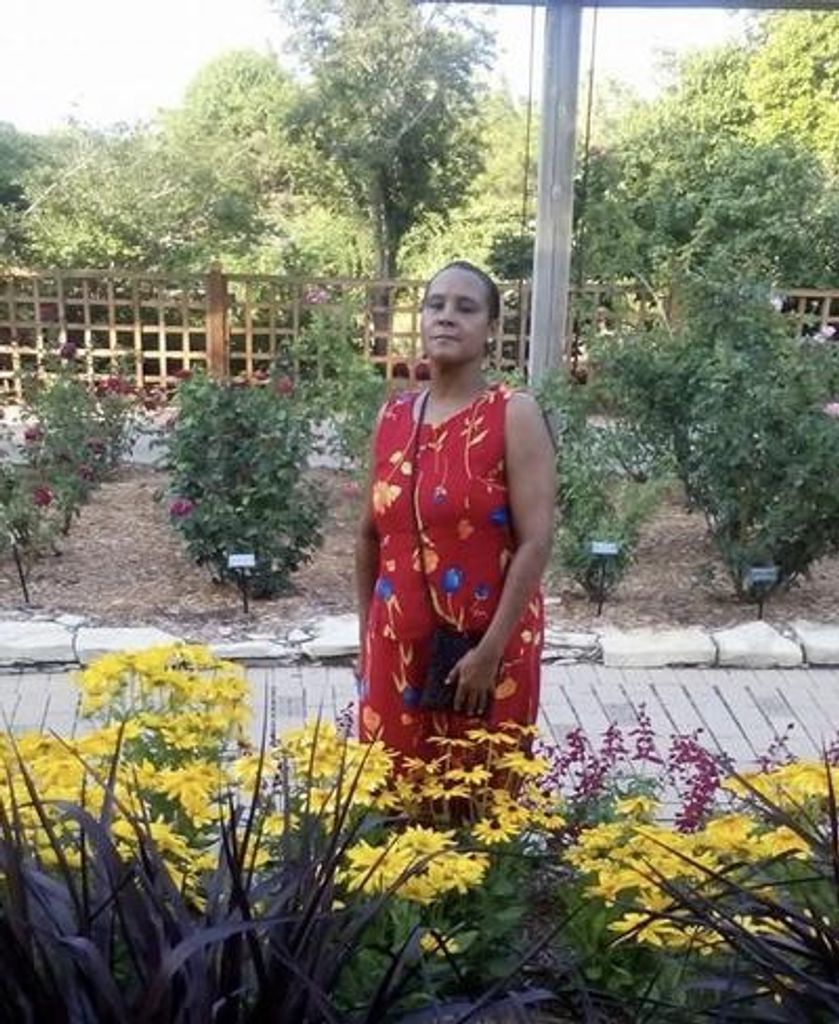 Carolyn Scott Profile Photo