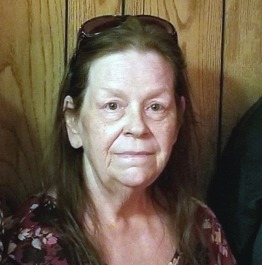 Lori Dean Carroll-Auten Profile Photo