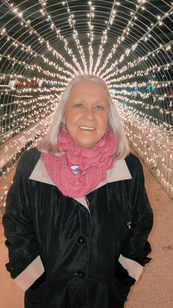 Vicki Lynn Foley Profile Photo