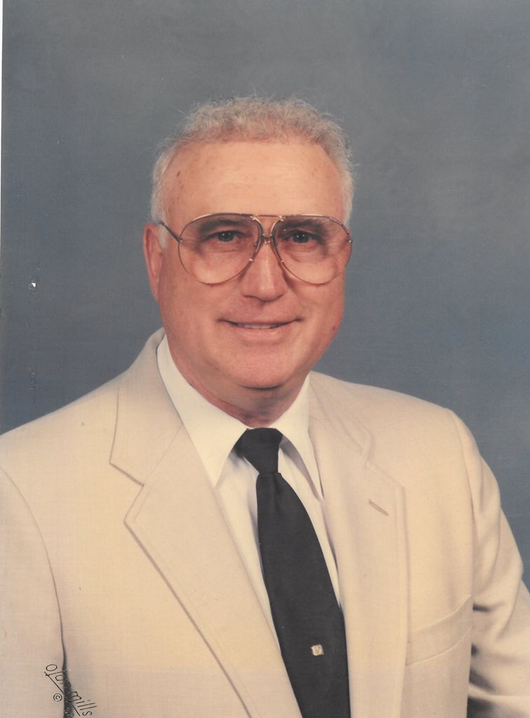 Troy Hall Davidson, Jr. Profile Photo