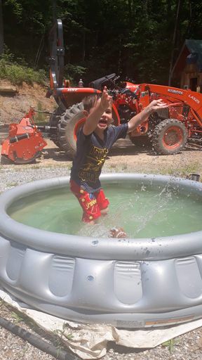 Dean Eversole photo gallery thumbnail 31 of 137