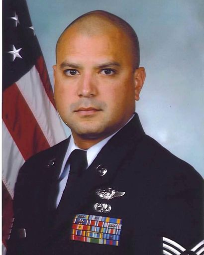 Mario E Munoz's obituary image