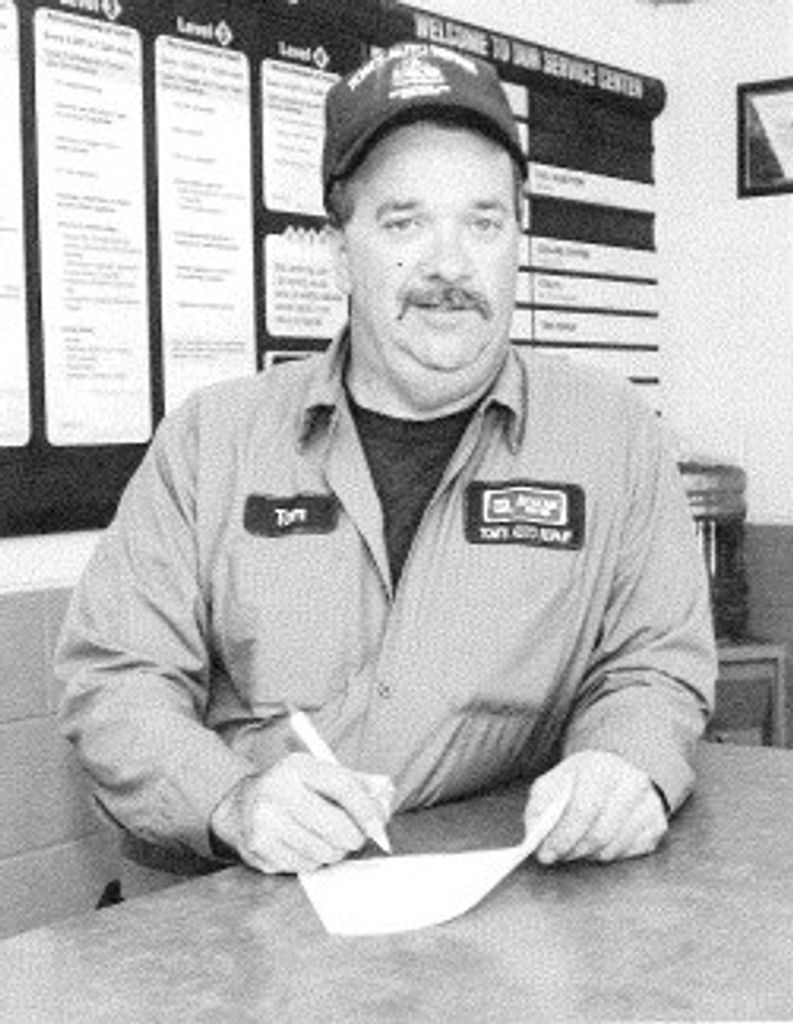 Thomas Edward (Jr.)  Moehle