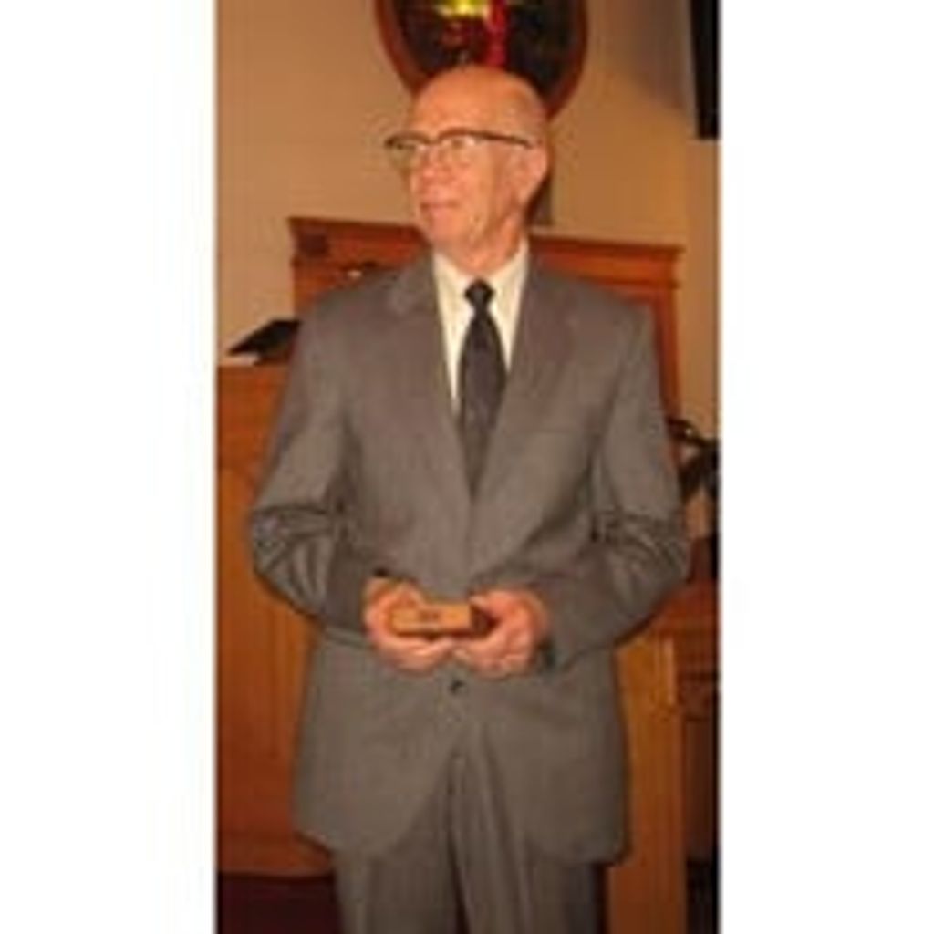 Robert Melvin Sweeney