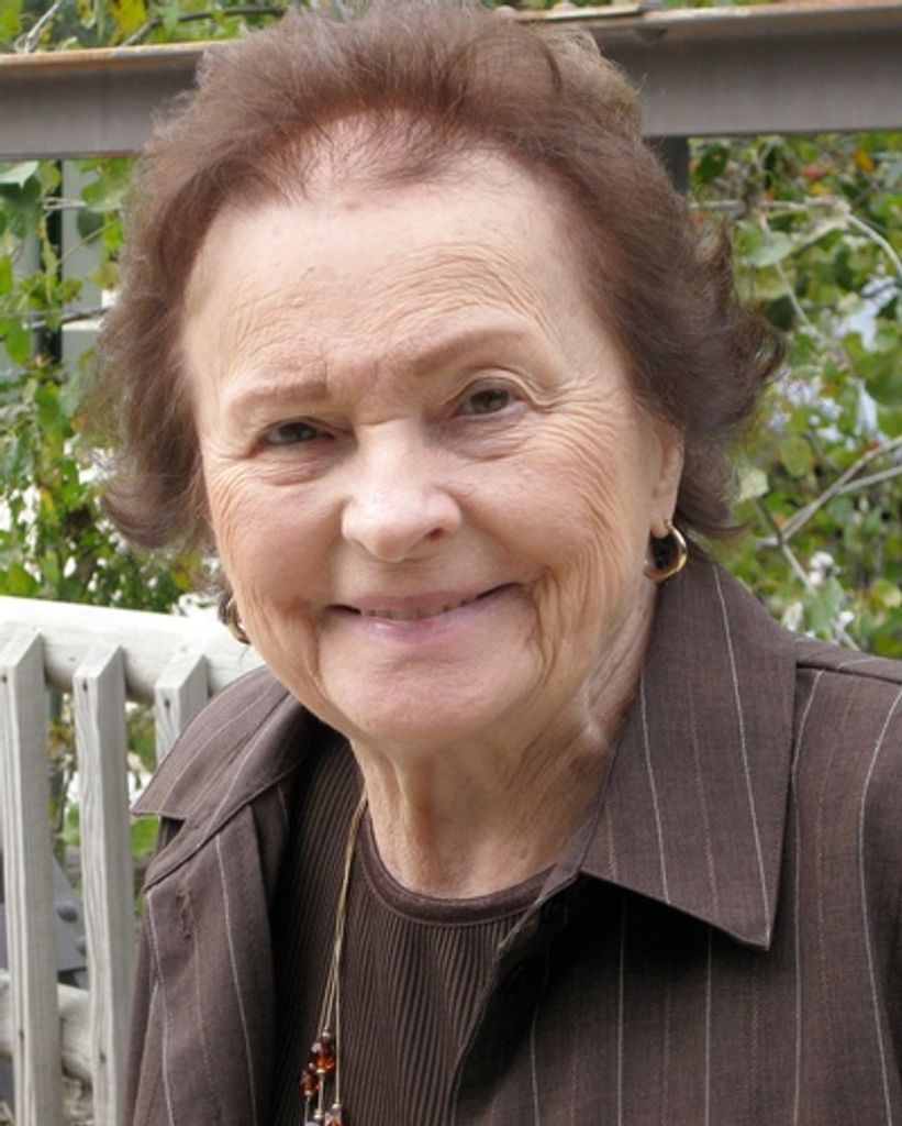 Helen Rose Digby Profile Photo