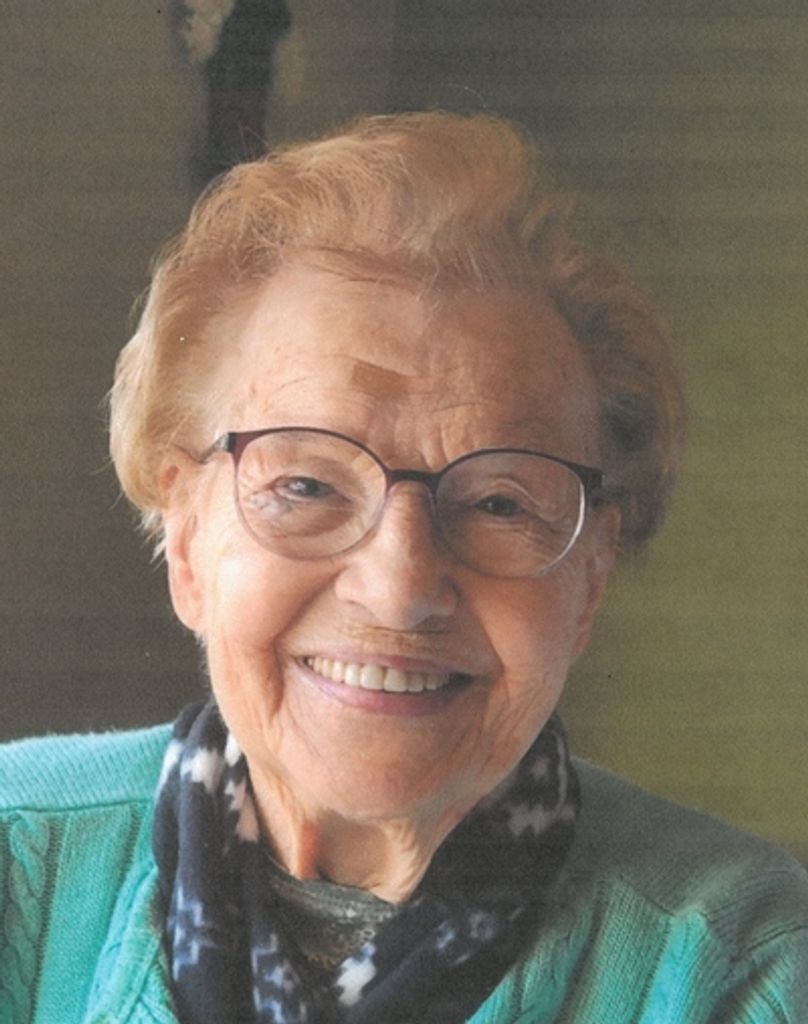 Alice Rose Dennis Profile Photo