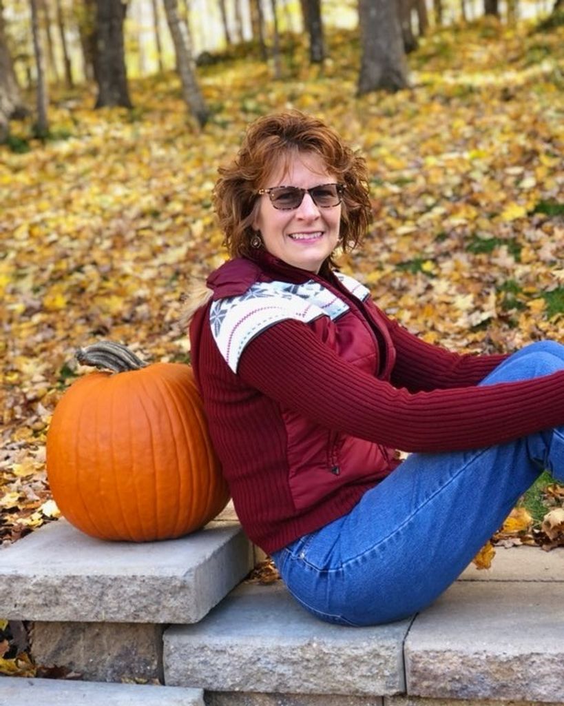 Vicki Salzgeber Profile Photo