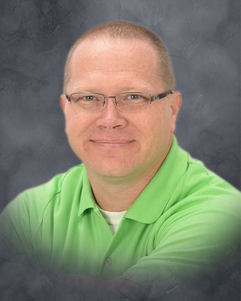 Russell Alvis Profile Photo