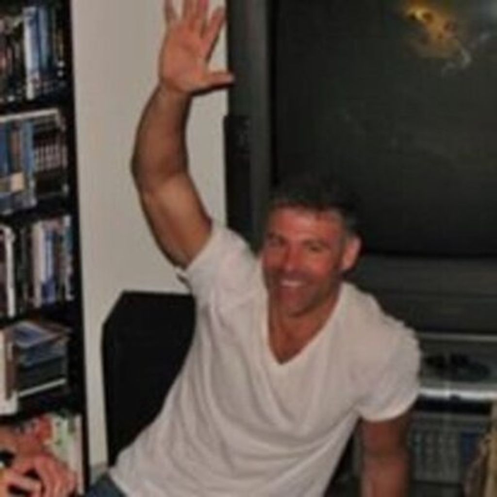 Adam John Velez Profile Photo