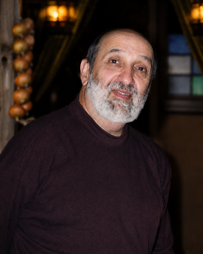 Gerald Barry Roswal Profile Photo