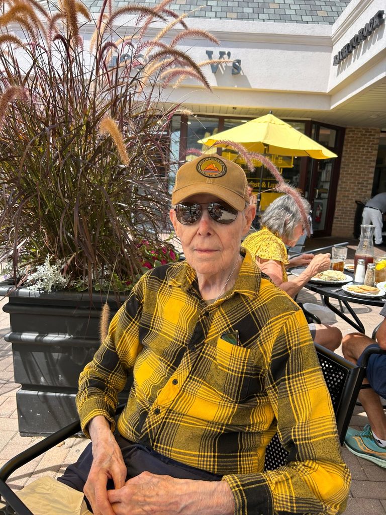 Ralph H. Hansen Profile Photo