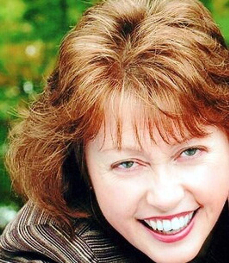 Nanette Holland Profile Photo