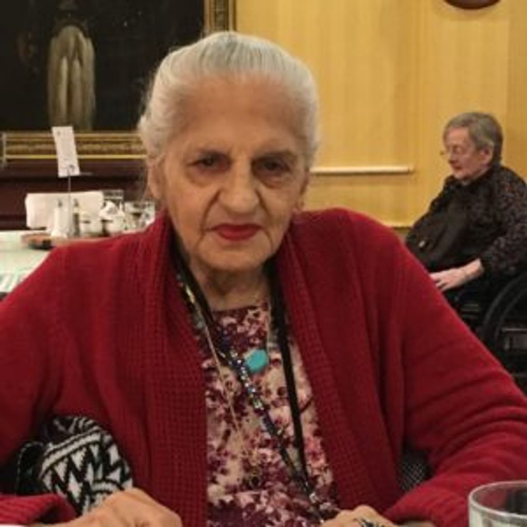 Arpanik Sakzianfard of Chicago