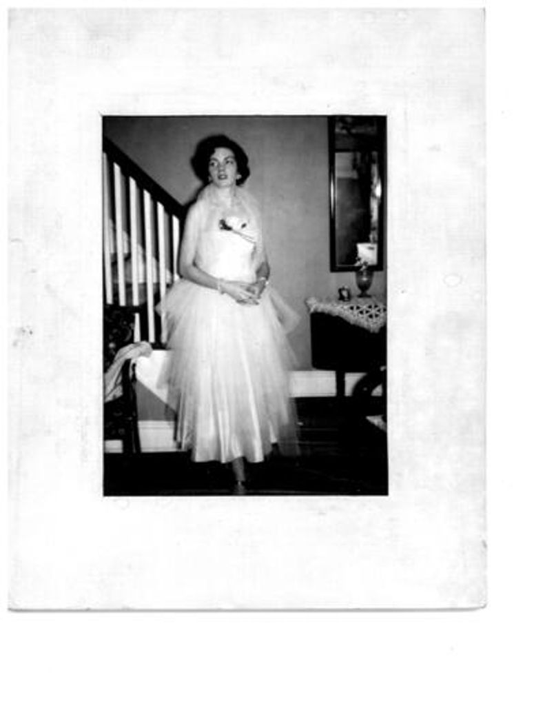 Phyllis V. Mihok (Nee Stratton)