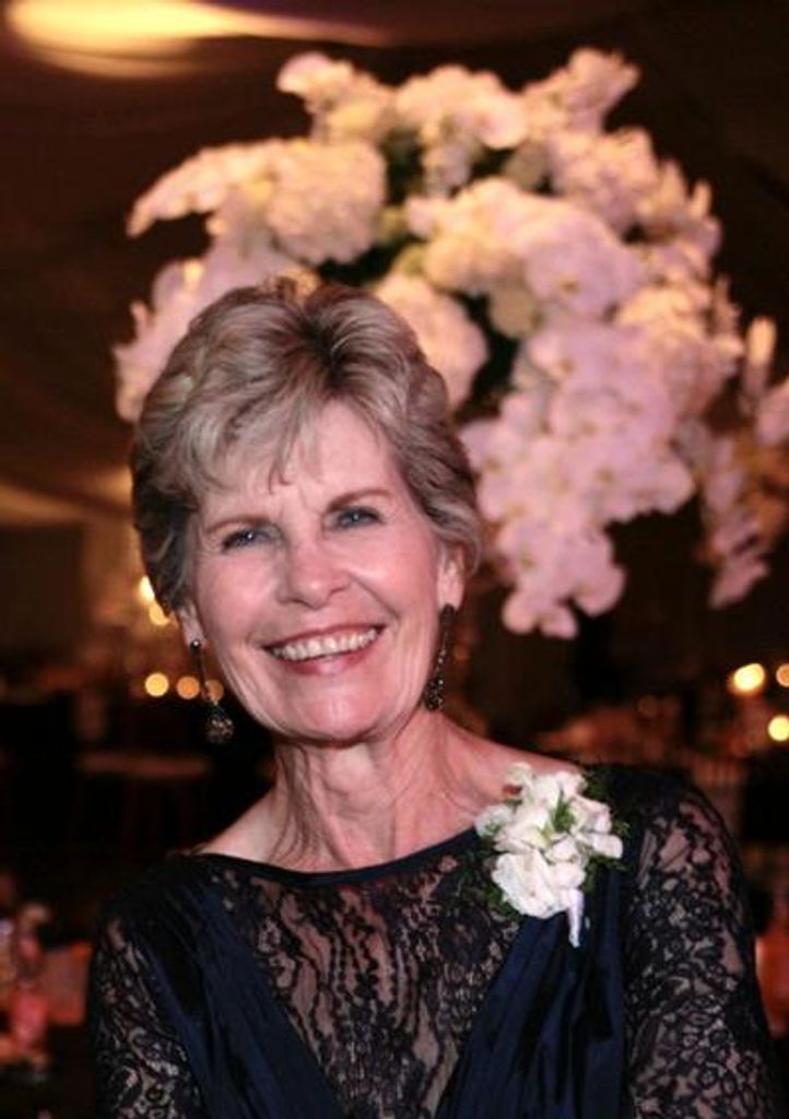 Sue Charmaine Robertson Profile Photo
