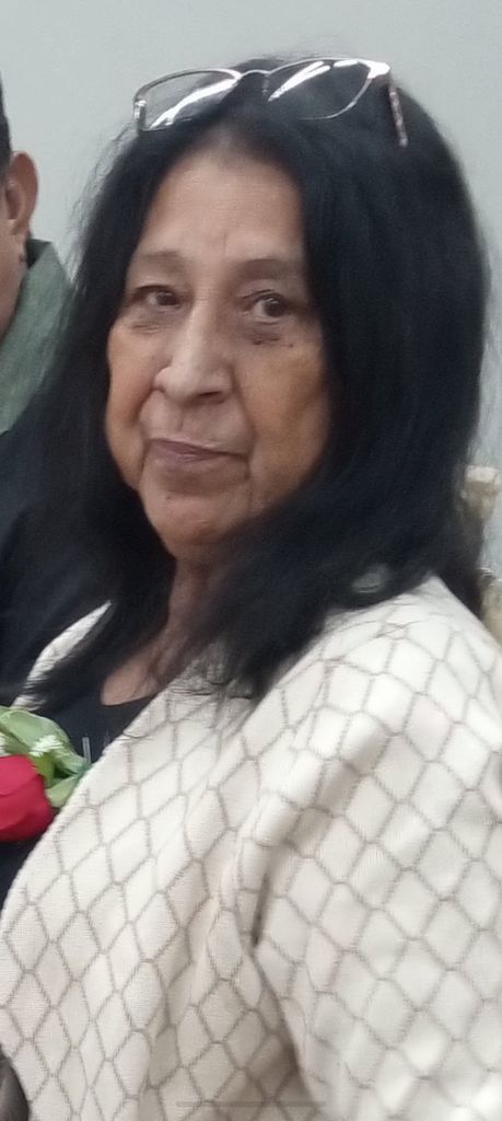 Minerva O. Perez Profile Photo