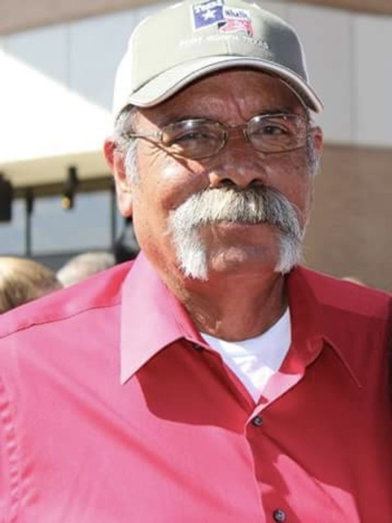 Daniel Navarro Profile Photo