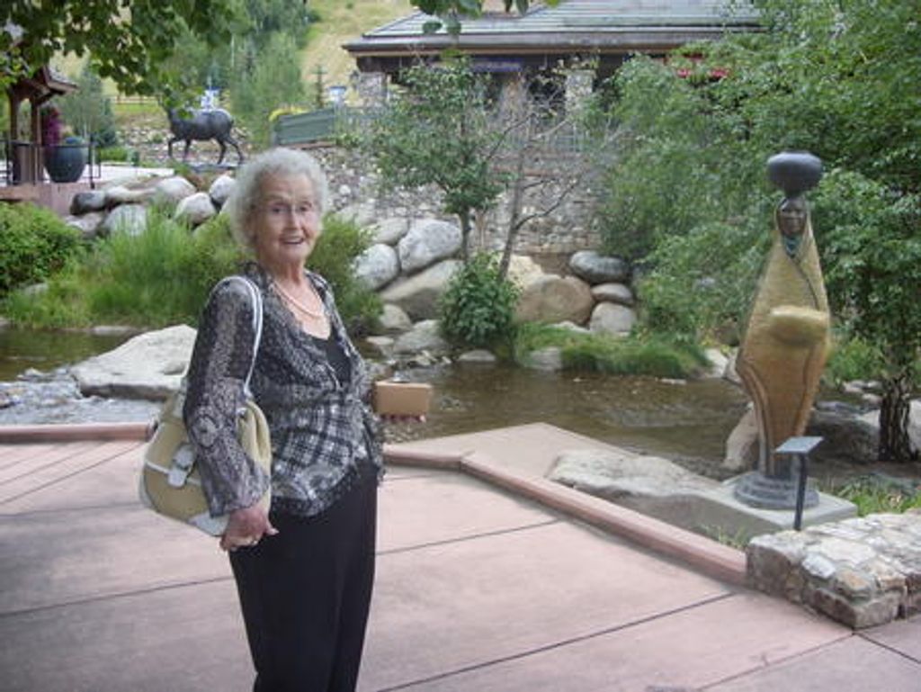 Shirley  May Schmitz