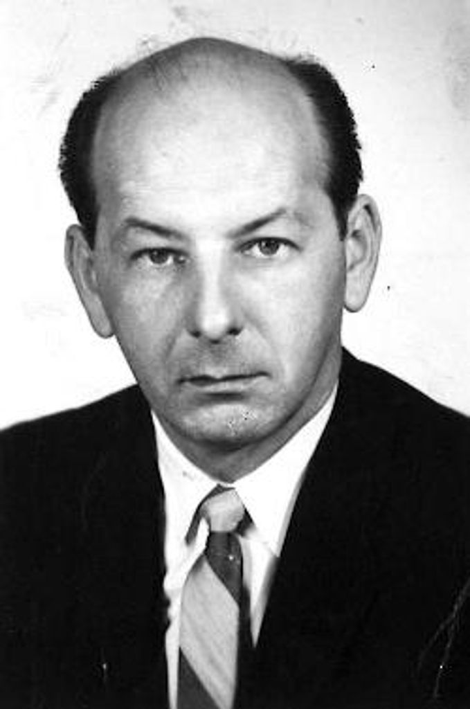 Henry J. Cackowski