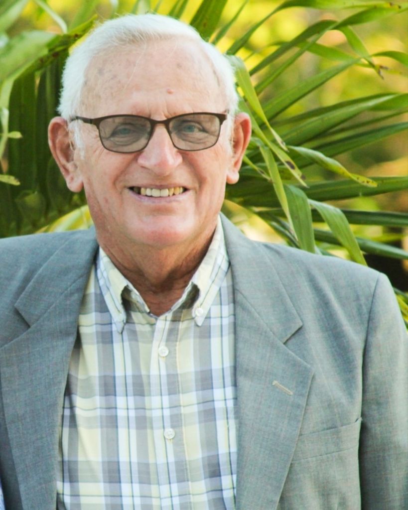 Wayne Leon Straw Profile Photo