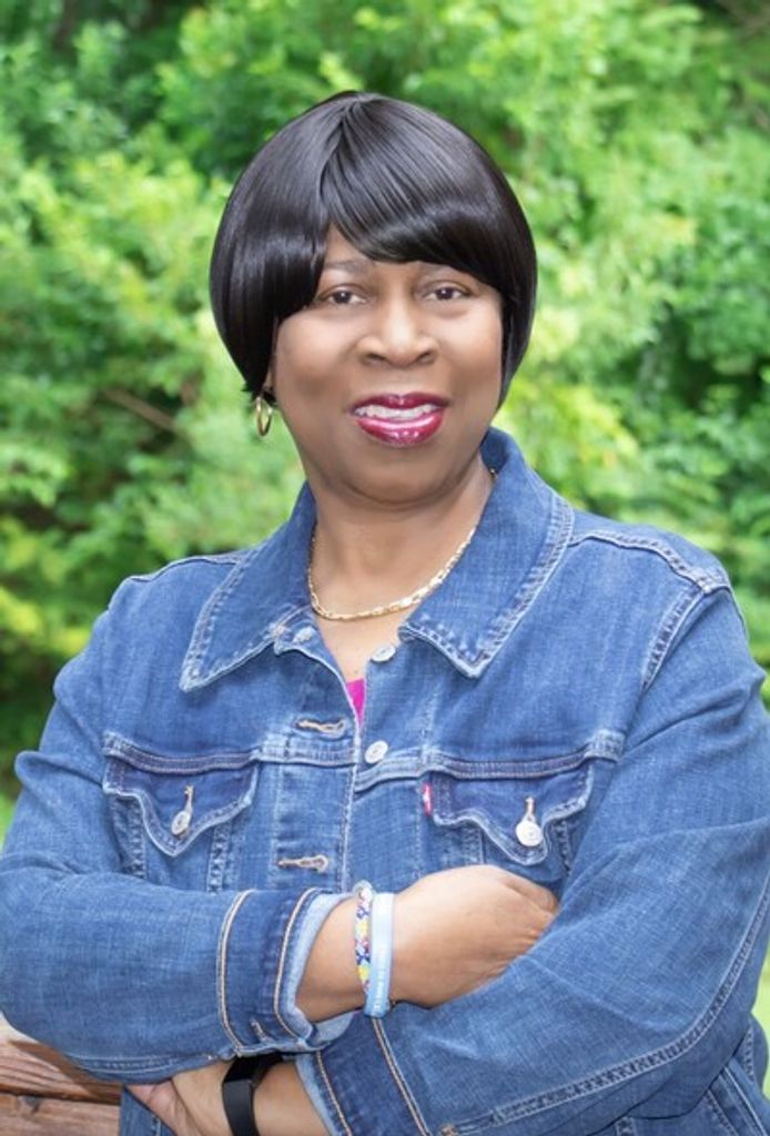 Ms. Eyvonne Williams