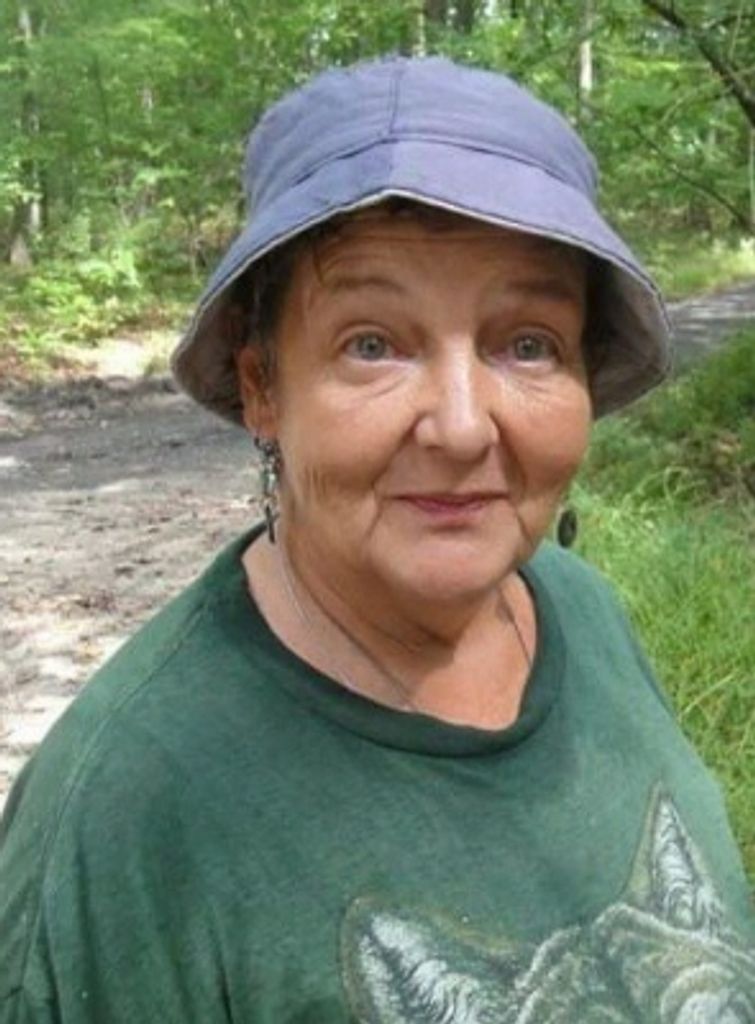 Mary V. Hansen Profile Photo