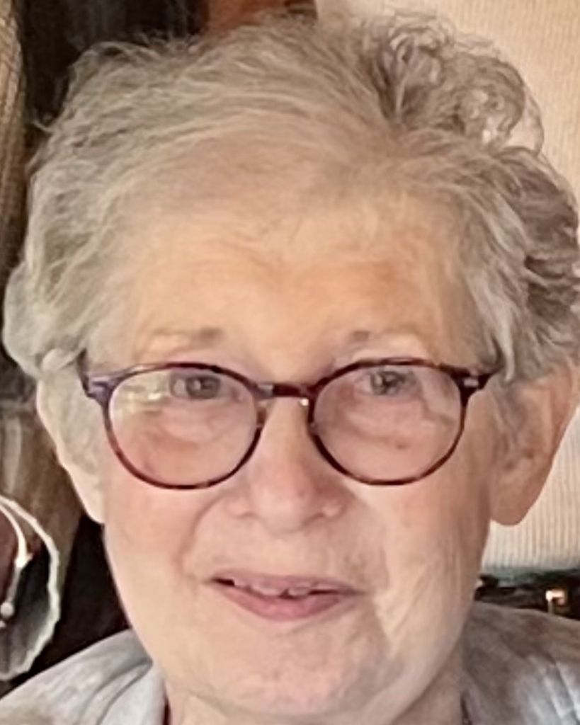 Phyllis Helmken