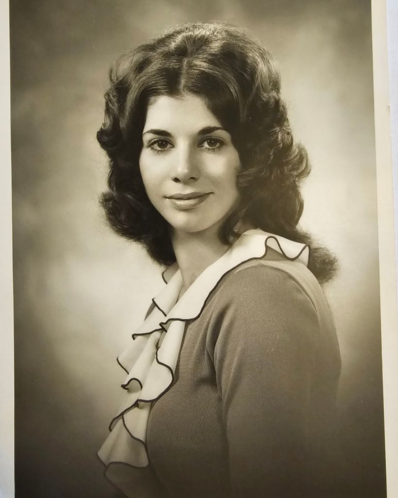 Ms. Donna Harris Profile Photo