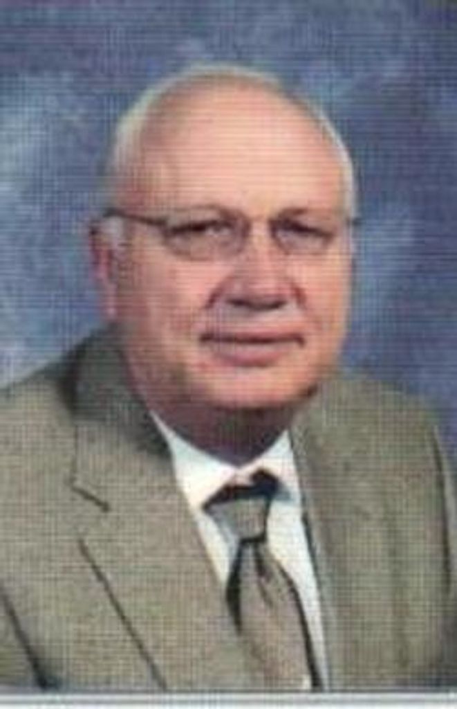 Lonnie L. Schwisow