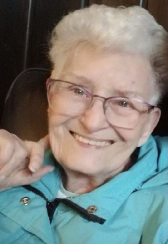 Bess Dennis Profile Photo