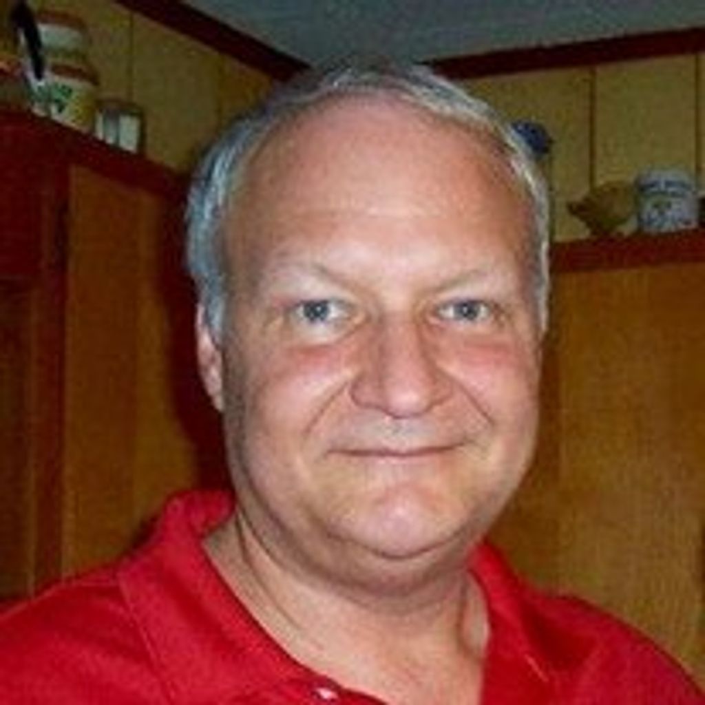 Michael  Jay Cavender