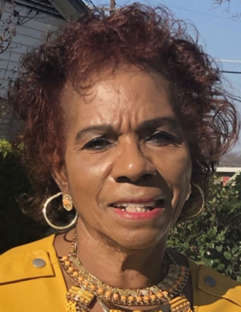 EMMA ANDERSON Profile Photo