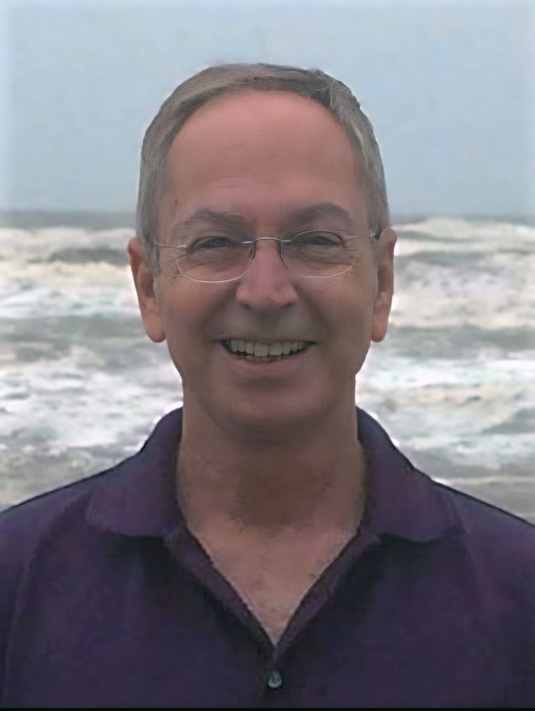 Richard Jones Profile Photo