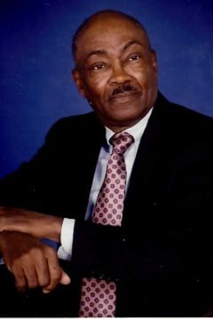 Luther Davis Profile Photo