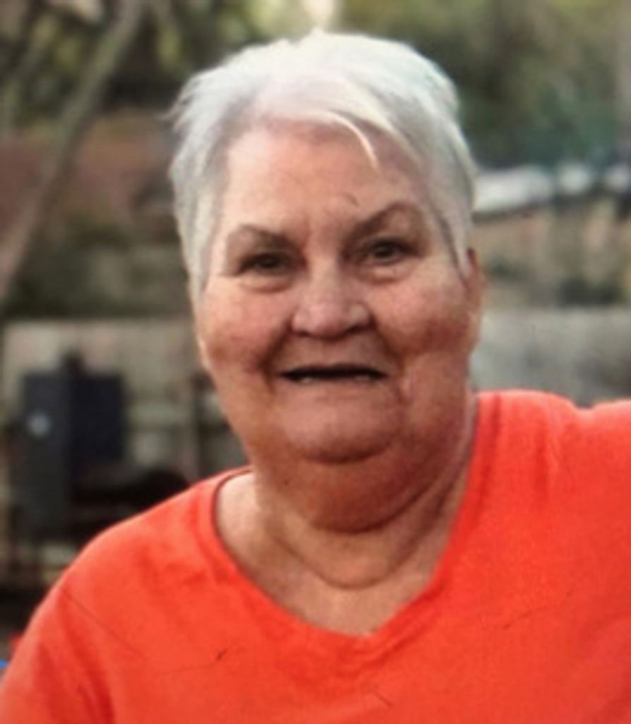 Leta Calder Profile Photo