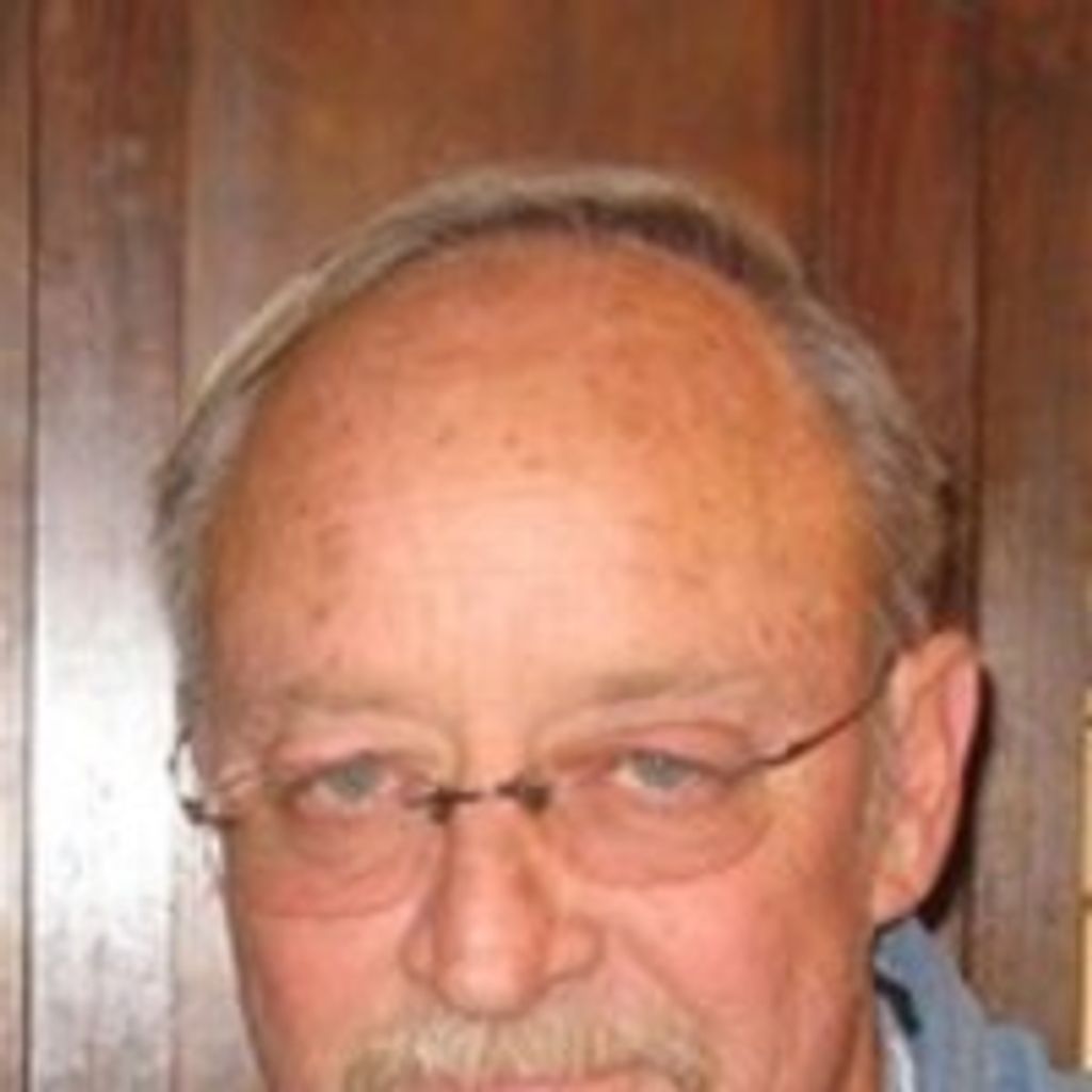 Robert E. Williams