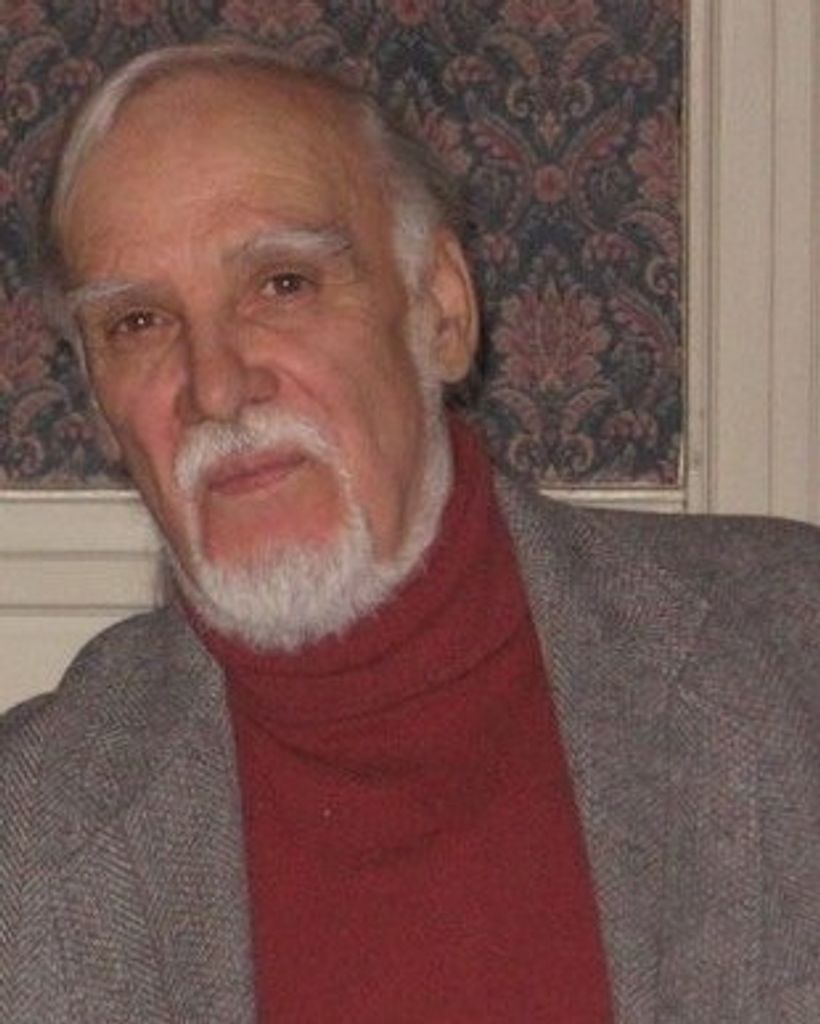 Daniel E Tidswell Jr.