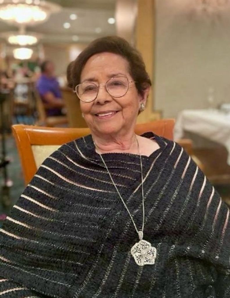 Estela M. Perez Profile Photo