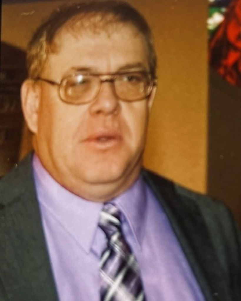 Tommy Gray Creed Profile Photo