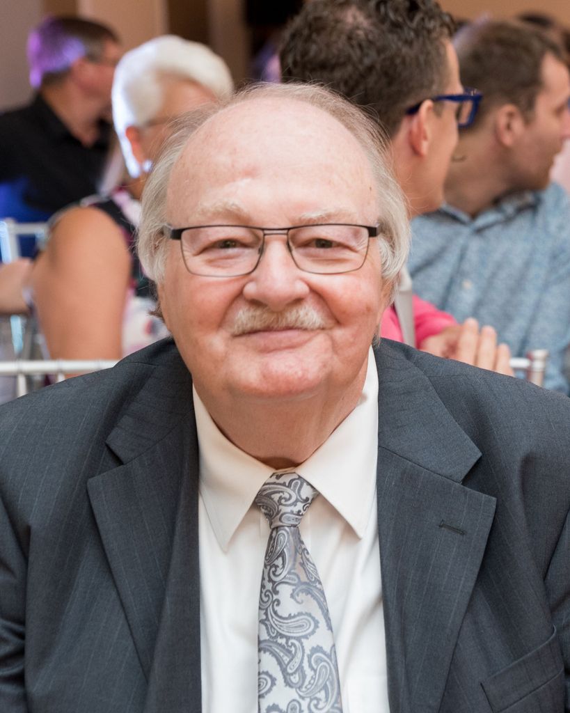 Charles Lee "Chuck" Schwartz Profile Photo