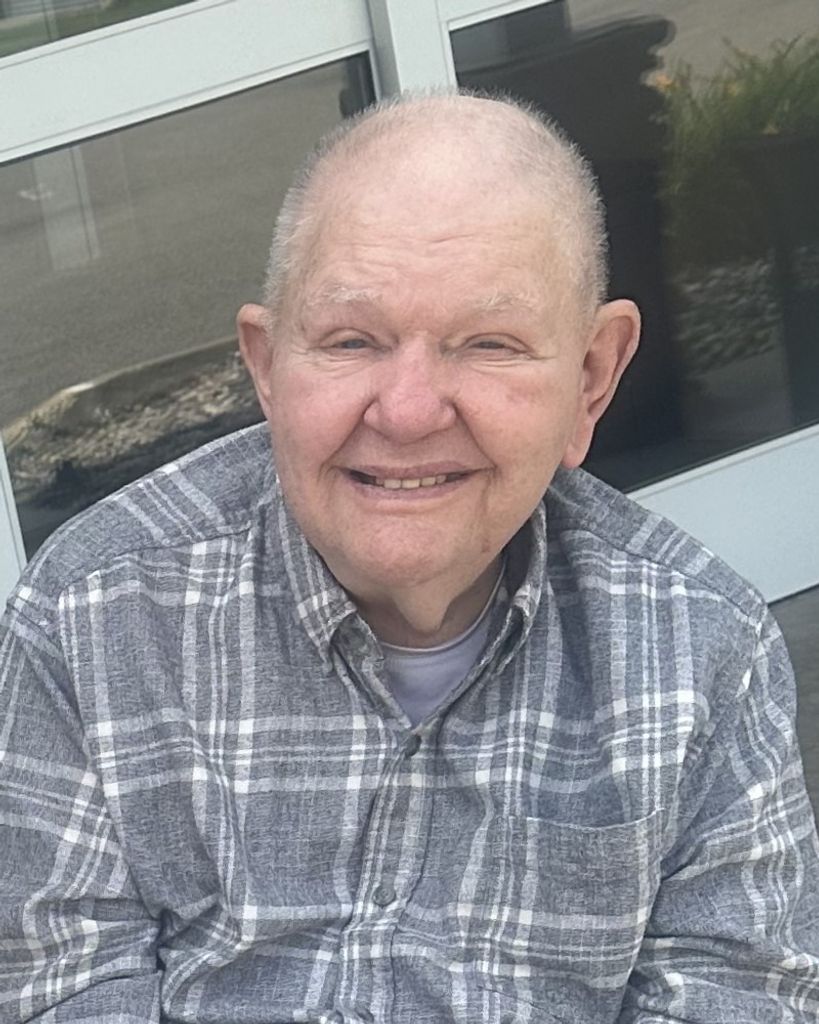 Louis Michael Hartle Profile Photo