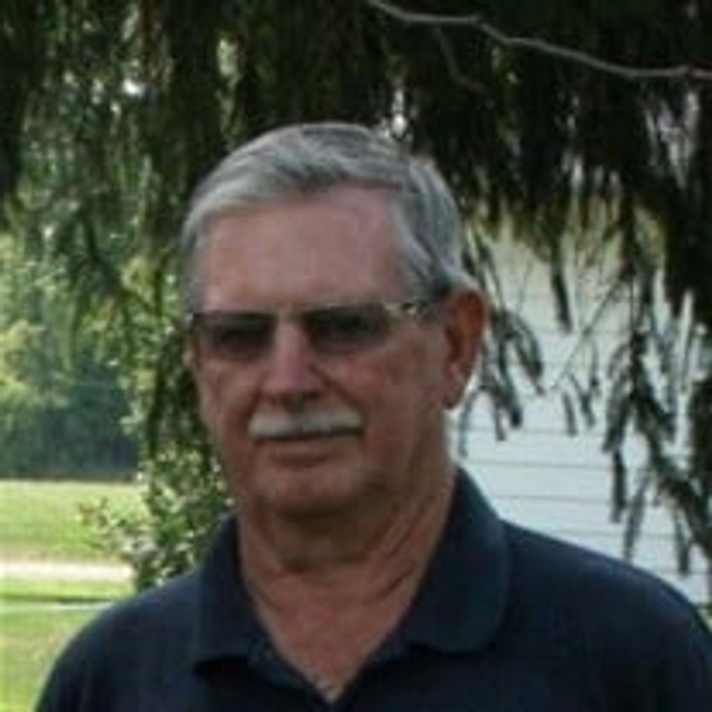 Robert  E. Reynolds