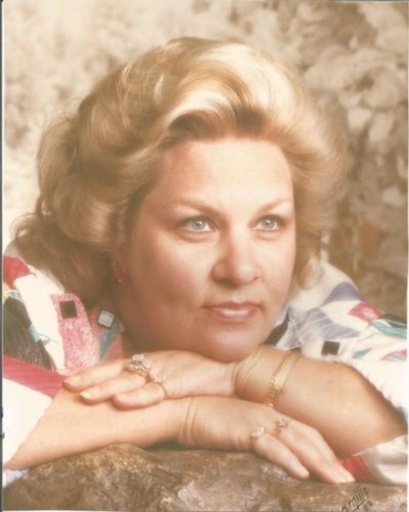 Suzette Elaine Karnes