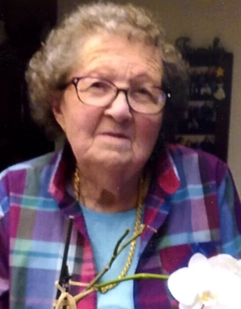 Evelyn Marion (Braun)  Jacobs Profile Photo