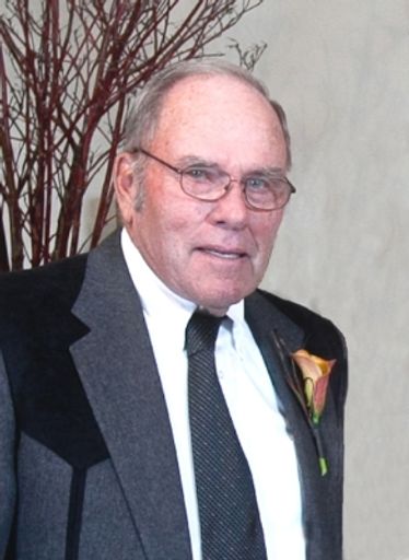 Larry Estel Herron photo gallery thumbnail 1 of 1